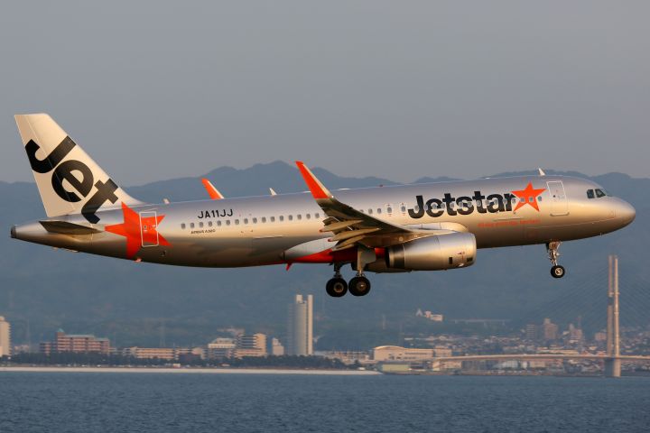 シドニー空港におけるジェットスター国内線からカンタス国際線への乗継方法