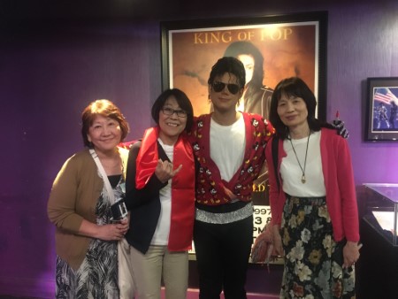 ロックアフラ テラス・ルアウ・ブッフェ&ショー