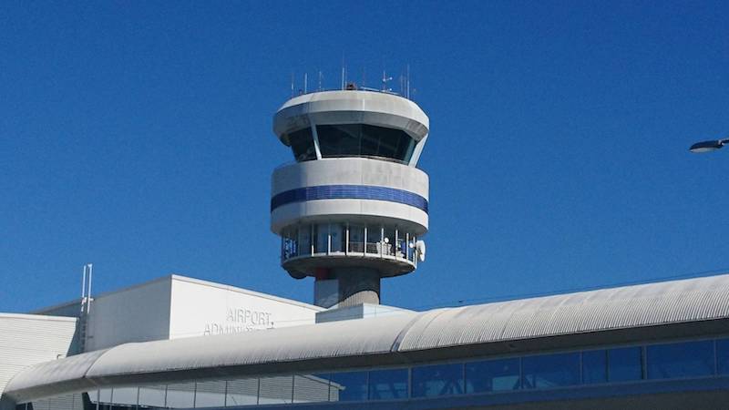 【2026年版】ケアンズ空港の国際線から国内線への乗継方法
