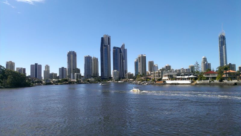 【2026年版】春休みのゴールドコーストは旅行に最適？街の様子・天気・気候・服装など