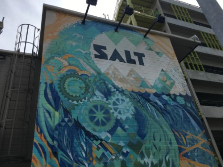 ハワイ カカアコ「SALT」