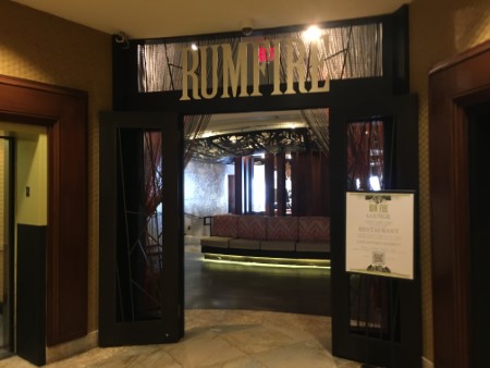 ハワイ　「RUM FIRE」