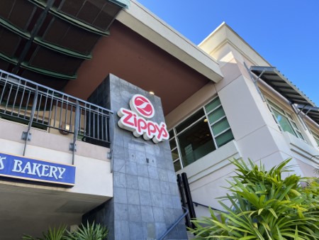 ハワイ　「Zippy’s Kahala」
