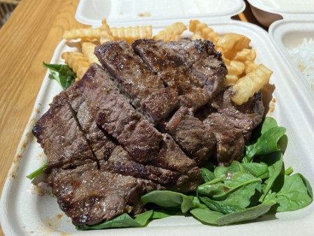 ハワイ　「肉の日」スペシャルと「火曜日」スペシャル