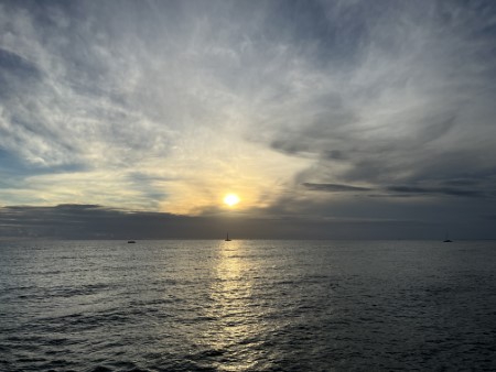 ハワイ 夕方のマジックアイランド