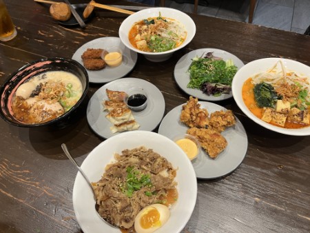 ハワイ 「田中ラーメン&居酒屋」新ランチコンボメニュー