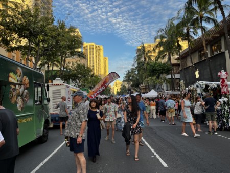 ハワイ 「Hauoli Festival」とその日のサンセット