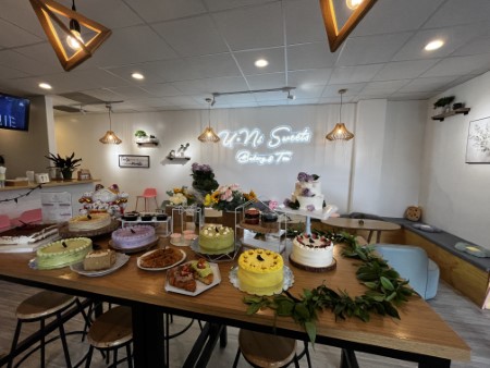 ハワイ　「U・Ni Sweets Bakery & Tea」