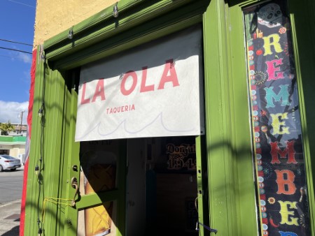 ハワイ　「La Ola Taqueria」グランドオープン