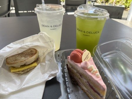 ハワイ 「ディーン&デルーカ」でお茶タイム