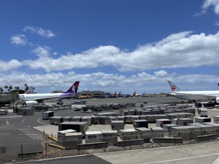 ハワイ ハワイアン航空で関空へ
