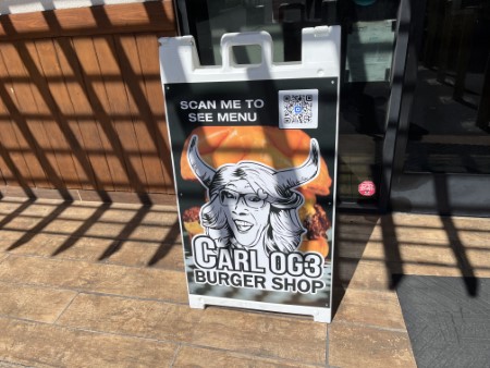 ハワイ 「CARL OG3 BURGER SHOP」