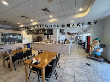 ハワイ 「Dell’s Kitchen & Bakery」