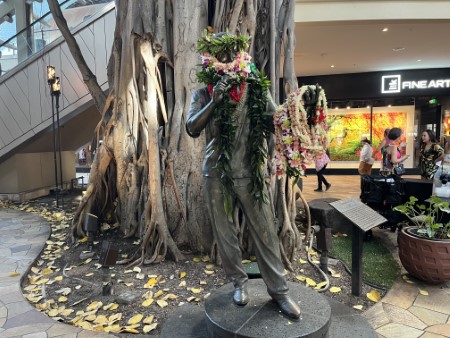 ハワイ 「DON HO’S Birthday Celebration」