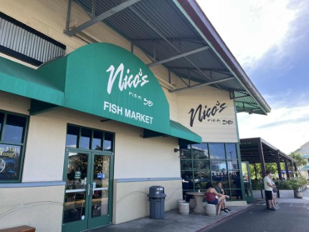 ハワイ 「Nico’s at Pier 38」