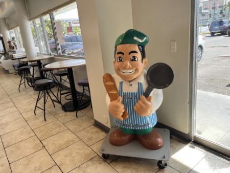 ハワイ 「DELL’S KITCHEN & BAKERY」