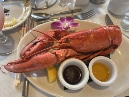 ハワイ「3スター・サンセットディナークルーズ」食事編